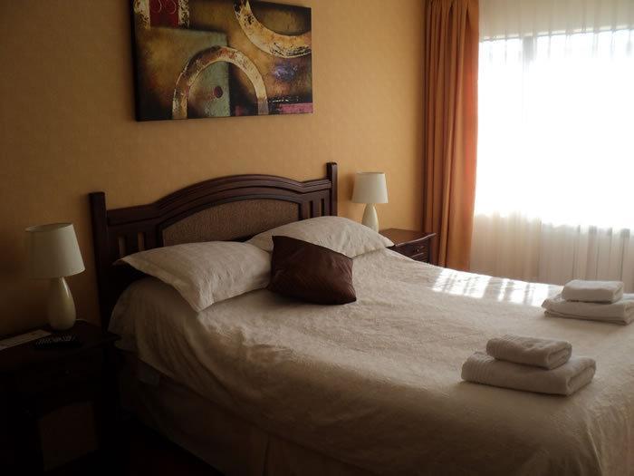 Hostal Don Guillermo Puerto Natales Szoba fotó