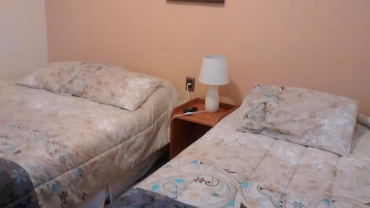 Hostal Don Guillermo Puerto Natales Kültér fotó