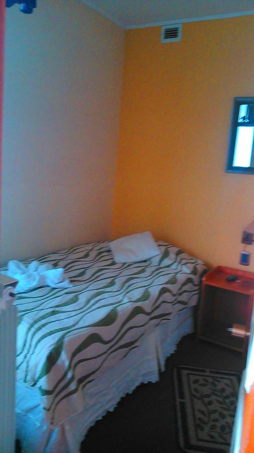 Hostal Don Guillermo Puerto Natales Szoba fotó